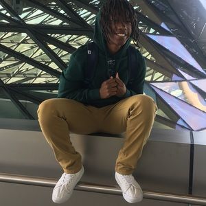 Meet your Posher, Travan